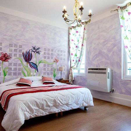 Logis Hotel De La Tour ليبورن المظهر الخارجي الصورة